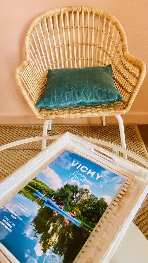 Le Vichy Centre, Spacieux Et Cosy T2 Avec Vue, Au Calme ภายนอก รูปภาพ