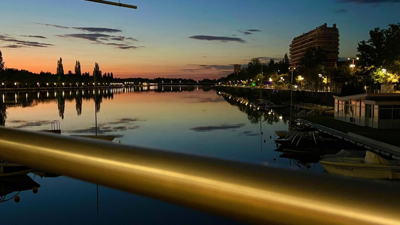 Le Vichy Centre, Spacieux Et Cosy T2 Avec Vue, Au Calme ภายนอก รูปภาพ